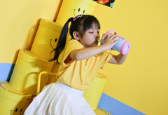 Bình Giữ Nhiệt Cho Trẻ Em DASHI MATSU 360ml – Nhựa PP, PE, Silicone, Quai Mềm, Thép Không Gỉ 304 DUY TÂN