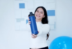 Bình nước Inox Matsu Sport (1668) 650ml, DUY TÂN, inox 304 nhựa PP, giữ nhiệt tốt quai xách tiện lợi DUY TÂN