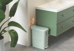 Thùng rác Slim Matsu Duy Tân chất liệu từ nhựa PP ngăn mùi, bền màu, kiểu dáng sang trọng DUY TÂN