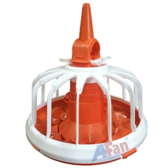 Máng ăn màu đỏ chóp nhọn