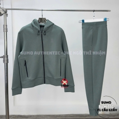 Bộ Thể Thao Chính Hãng On Focus Tech Set - màu Xanh Lá Nhạt 1MF30300153/1MF30320153