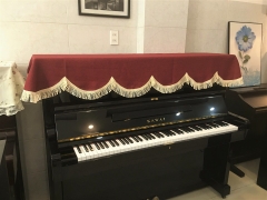 Khăn phủ đàn piano giá rẻ màu đỏ mận, không họa tiết