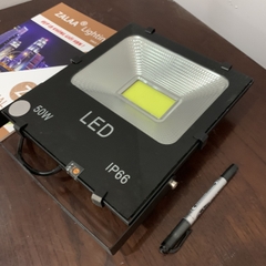 Đèn pha led 50w Chip COB bảng led bảo hành 2 năm ZFR-50COB
