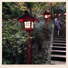 Trụ Đèn LED Sản Xuất Riêng Theo Phong Cách Của Các Ngôi Chùa Truyền Thống Nhật Bản