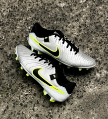 Nike Legend 10 Academy FG