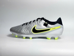 Nike Legend 10 Academy FG