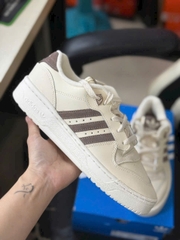 Adidas Sneaker Rivalry Low
