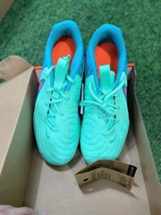 Nike Phantom LV8 JR TF (Lệch size)