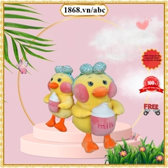 VỊT NGỒI ÔM BÌNH SỮA.