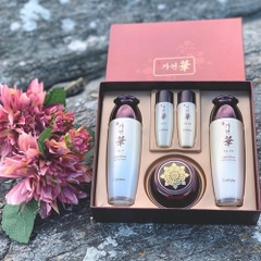 Bộ sản phẩm dưỡng ẩm chuyên sâu Gayeonhwa Skincare Set 5 món