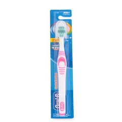 Bàn chải đánh răng Oral B Classic (Việt)