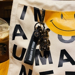 Móc Khóa BearBrick Sáng Bóng Dây Da