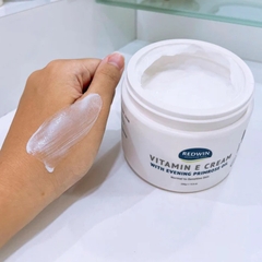 Kem Dưỡng Da Redwin Vitamin E & Tinh Dầu Hoa Anh Thảo 330g (Mẫu Mới) (Nhập Khẩu)