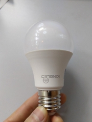 Bóng led bulb 9W đổi màu Kingled