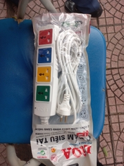 Ổ cắm Lioa bốn kéo dài siêu tải đa năng, dây 3 lõi, 5m, 20A (4P-5M/3-20AN)