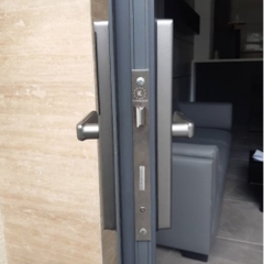 Khóa vân tay cửa nhôm Kassler KL-599 LX Gray có app wifi