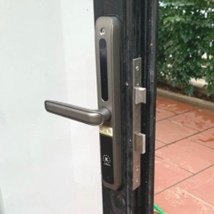 Khóa điện tử cửa nhôm Kassler KL-599 RG