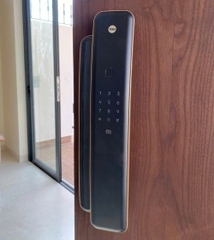 Khóa vân tay Yale Luna Pro