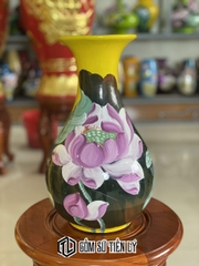 Bình hoa vẽ hoa sen vàng dáng đùi dế-BGD71