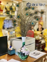 Bình trang trí dáng tỏi vẽ hoa sen-BGN05