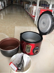 Nồi cơm điện cơ 1.8 lít Lugio LG-965