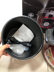 Nồi áp suất điện đa năng lòng chống dính dung tích 6 lít ks-216v