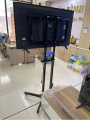 giá treo tivi di động VN