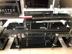 Kệ tivi 1M6