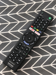 Điều khiển Tivi sony dài dòng thường