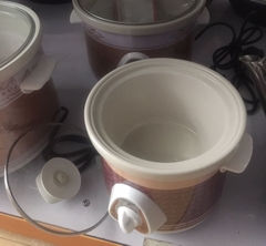 Nồi nấu chậm Lugio LG-KC25 2,5 LÍT