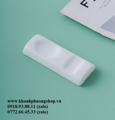 Gác muỗng đũa sứ trắng cao cấp - đồ gác chung muỗng đũa bằng sứ