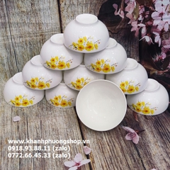 chén sứ trắng hình hoa mai - chén sứ trắng