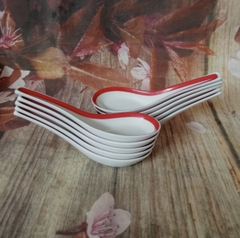 Muỗng sứ Minh Long viền đỏ Lộc Xuân - muỗng sứ minh long