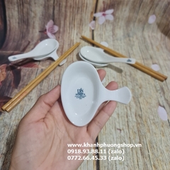 Đồ gác đũa kèm chén chấm gốm sứ Minh Long