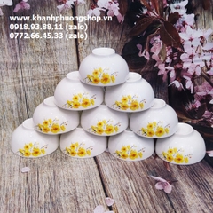 chén sứ trắng hình hoa mai - chén sứ trắng