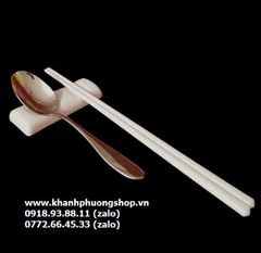 Gác muỗng đũa sứ trắng cao cấp - đồ gác chung muỗng đũa bằng sứ