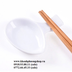 đồ gác đũa kèm chén đựng nước chấm sứ Minh Long - gác đũa kèm chén chấm