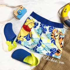 Quần bơi bé trai gấu Pooh màu xanh nhạt