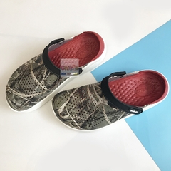 Giày Crocs LiteRide Camo đế trắng lót đỏ