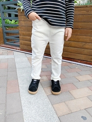 Quần dài bé trai vải kaki màu trắng