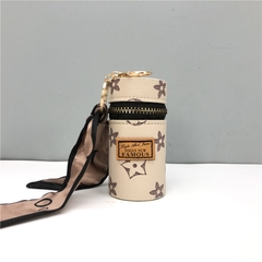 FASHION ACCESSORIES | MÓC CHÌA KHOÁ LV DA PU SANH CHẢNH ĐỰNG SON MÔI   F1.ACC