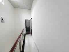 Phòng ngủ tầng lầu nhà bán Tam Hiệp Đồng Nai