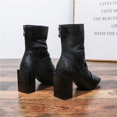 HIGHHEEL BOOTS MŨI VUÔNG ĐẾ TRỤ BASIC SIÊU CHẤT B1.HIE