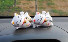 MÈO VẪY TAY MAY MẮN NHỎ