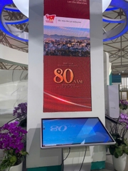 Cho Thuê Màn Hình Cảm Ứng Tại Hà Nội & TP.HCM: Giá Tốt, Lắp Đặt Nhanh, Thiết Bị Cao Cấp