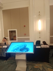 Cho thuê màn hình quảng cáo chân quỳ cấu hình cao