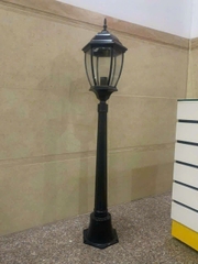 Mẫu Cột đèn sân vườn 1 bóng tân cổ điển