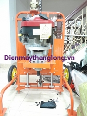 Máy khoan đất Loncin 7HP - Giá đỡ bánh xe hiệu quả