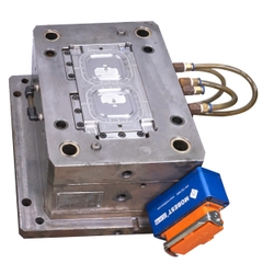 Plastic injection mold 0011