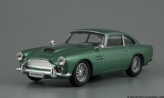 Mô hình xe Aston Martin DB4 Coupe